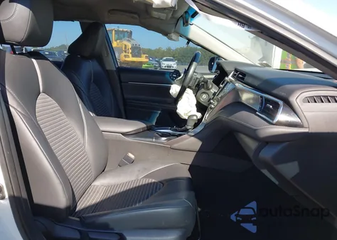 2018 Toyota Camry Se from USA, damaged, VIN 4T1B11HK2JU094423